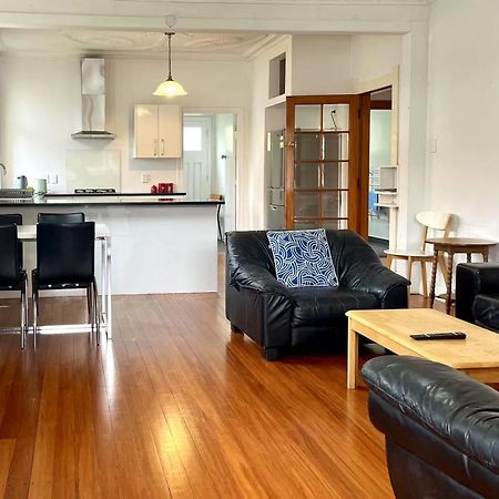 Spacious Retreat Near Ferry & Mall Wellington Exterior foto